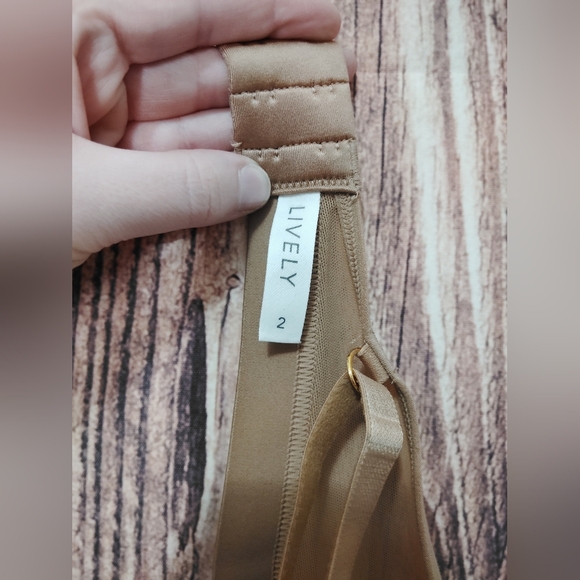 Lively Leopard Print Tan Bralette Size 2 - Picture 5 of 5